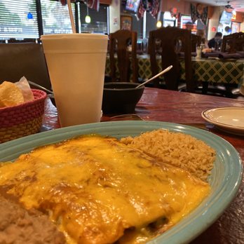 Las Flores Mexican Restaurant - Mexican Near Me - Houston, Texas