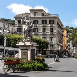Palazzo Starace - Palazzo Starace from Piazza Tasso, the main square