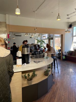 Switchback Coffee Roasters - Shooks Run by null