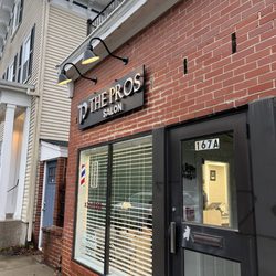 The Pros Salon - Storefront