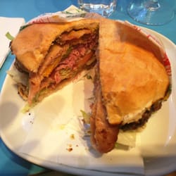 Illegal Burger