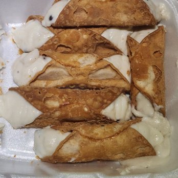 Original Italian Pizza - Disgusting runny Cannoli's - Italian Near Me - Sayre, Pennsylvania Original Italian Pizza - Disgusting runny Cannoli's - Italian Near Me - Sayre, Pennsylvania