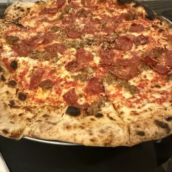 Fiamme Pizza - 18" Carne - Pizza Near Me - Tucson, Arizona