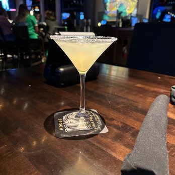 Yard House - Lemon drop - New American Near Me - Irving, Texas Yard House - Lemon drop - New American Near Me - Irving, Texas