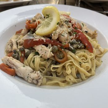 Placido's Pasta Shop - Chicken piccata with homemade pasta - Pasta Shops Near Me - Eugene, Oregon Placido's Pasta Shop - Chicken piccata with homemade pasta - Pasta Shops Near Me - Eugene, Oregon