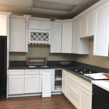 DVO Flooring Kitchen & Bath - White shaker - Cabinetry Near Me DVO Flooring Kitchen & Bath - White shaker - Cabinetry Near Me