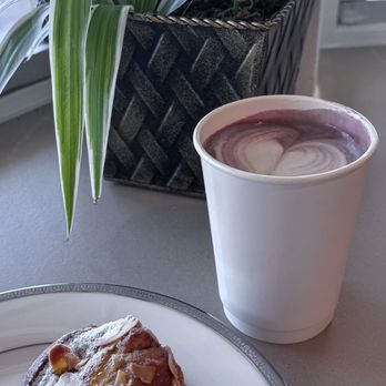 Cafe Dolce - Cafes Near Me - Torrance, California Cafe Dolce - Cafes Near Me - Torrance, California