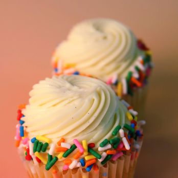 Sweetly Katered - Desserts Near Me - Tampa, Florida Sweetly Katered - Desserts Near Me - Tampa, Florida