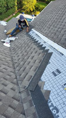 Chapel Roofing & Remodeling Logo