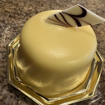 Angela's Pastries - Lemon cake - Bakeries Near Me - Paso Robles, California Angela's Pastries - Lemon cake - Bakeries Near Me - Paso Robles, California