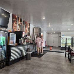 3C Grill - Inside