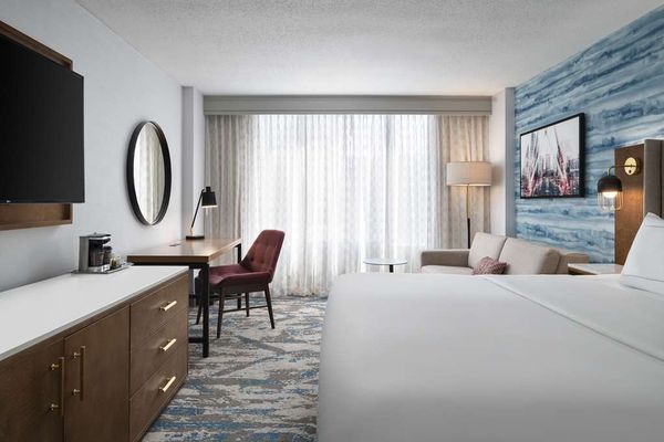 DoubleTree by Hilton Hartford Downtown by null