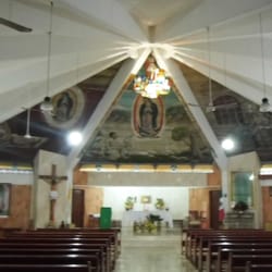 Santuario de Nuestra Señora de Guadalupe - Vista frontal interior.