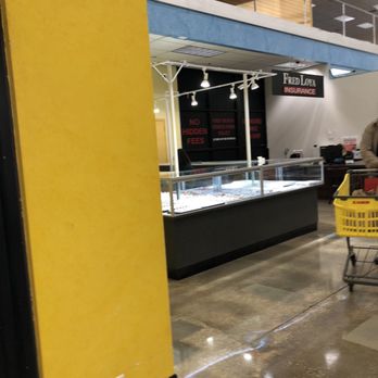 El Rancho Supermercado - Jewelry vendor - International Grocery Near Me - Houston, Texas