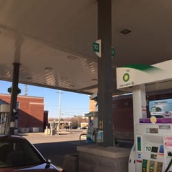 Bp Corner Market