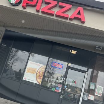 Stallionz Pizza - Outside - Pizza Near Me - Roseville, California