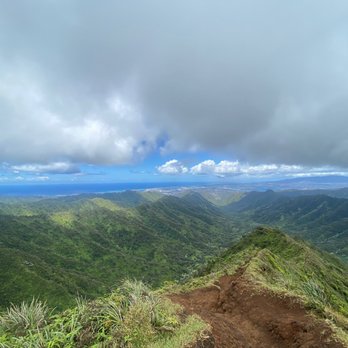 Moanalua Valley Trail - Great view looking back - Hiking Near Me - Moanalua, Hawaii Moanalua Valley Trail - Great view looking back - Hiking Near Me - Moanalua, Hawaii