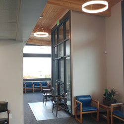 Bellingham Bay Ophthalmology - Front Entry to Reception area