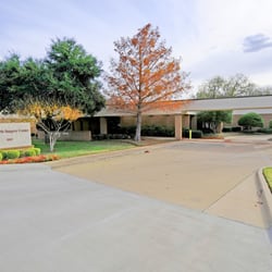 Louis L Strock, MD