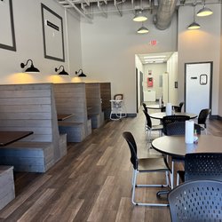 CJ & Kids Soul Food - Seating area