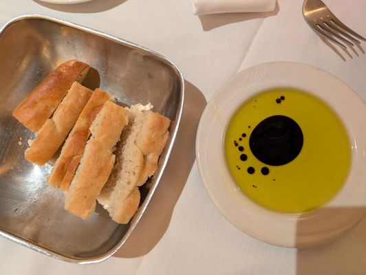 Buona Tavola by null
