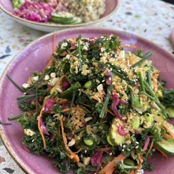 Parakeet Café - Crunchy Chinese Salad (gf, v) - Coffee & Tea Near Me - La Jolla, California Parakeet Café - Crunchy Chinese Salad (gf, v) - Coffee & Tea Near Me - La Jolla, California