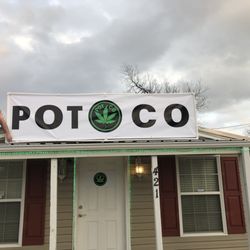 Pot Co - One of the owners of Pot Co. Eric works as the manger for our family owned business.