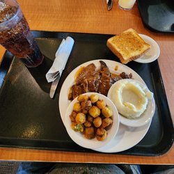 Luby's - Liver, Mashed and Okra!