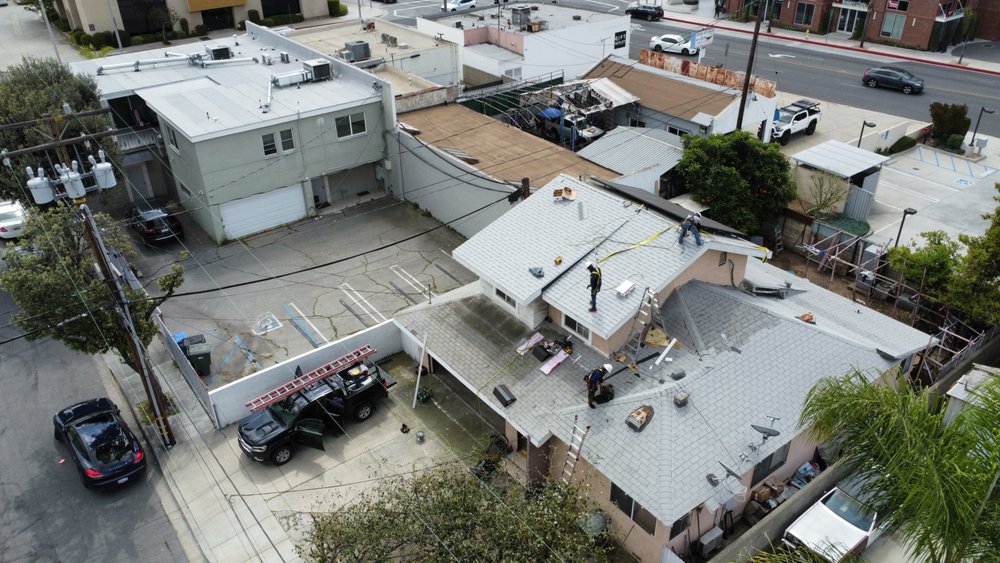 Slide of Ruiz Roofing