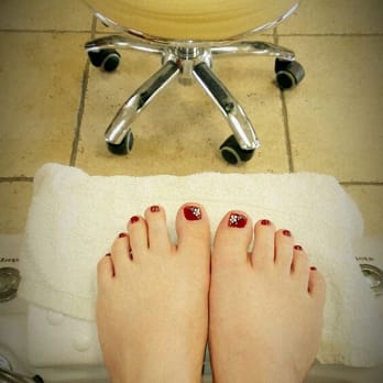 Queen Nails - Nail Salons Near Me - Redding, California