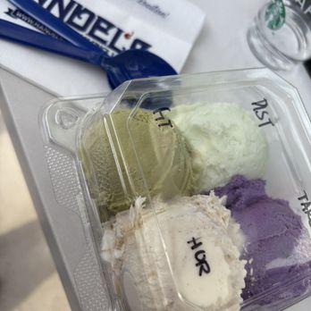 Handel's Homemade Ice Cream - Ice Cream & Frozen Yogurt Near Me - Glendora, California