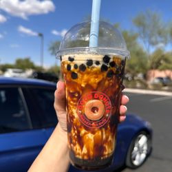 Blooming Donuts - Brown sugar milk with black boba pearls