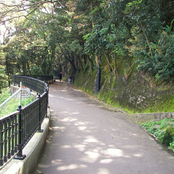 太平山頂 - Peak Circuit Path - Landmarks & Historical Buildings Near Me - Hong Kong, HK