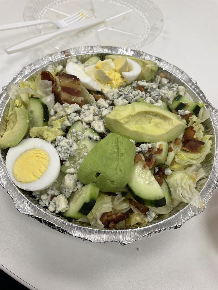 MEADOWLANDS DINER Updated May 2024 119 Photos & 193 Reviews 320 NJ17, Carlstadt, New