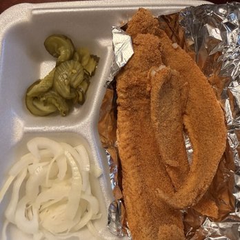 Ed's Fish House - Ed's Nashville Hot Sandwich - Southern Near Me - Nashville, Tennessee