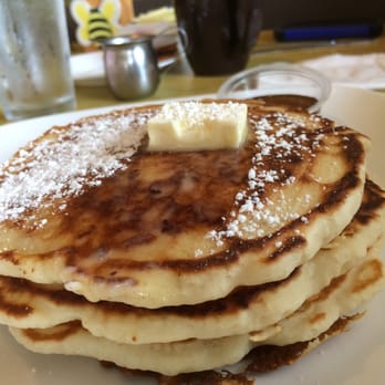 Blossom Bee - $3.50 - Stack of 3 pancakes w/butter, powder sugar, and syrup - Creperies Near Me - Dublin, California