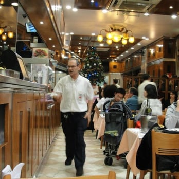Cervejaria Ramiro - My server for the evening - Seafood Near Me - Lisbon, 11