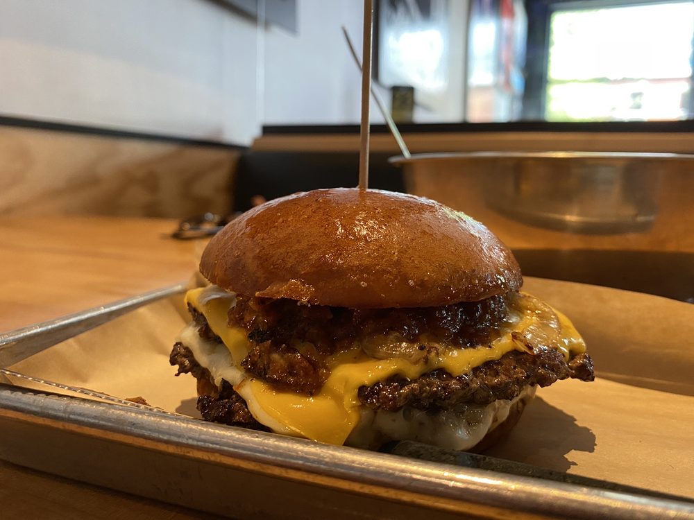 HOPDODDY BURGER BAR Updated August 2024 158 Photos & 127 Reviews