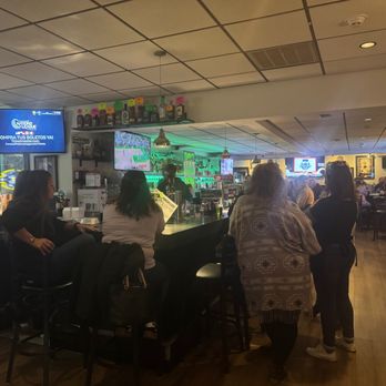 Matty's Bar & Grille - indoor bar seating - American Near Me - New Berlin, Wisconsin Matty's Bar & Grille - indoor bar seating - American Near Me - New Berlin, Wisconsin