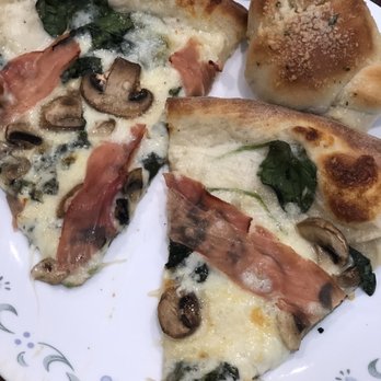 New York Pizza and Pints - The Manhattan and garlic knots. - Pizza Near Me - Carrollton, Texas New York Pizza and Pints - The Manhattan and garlic knots. - Pizza Near Me - Carrollton, Texas