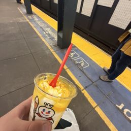 Super Mango Sundae芒果大圣代