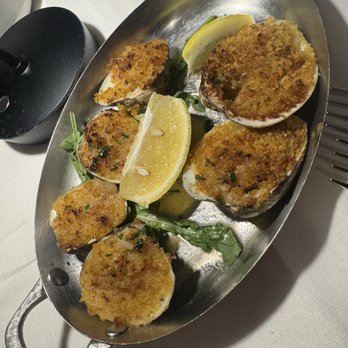 Tramonto Restaurant - Stuffed clams - Italian Near Me - Hawthorne, New York Tramonto Restaurant - Stuffed clams - Italian Near Me - Hawthorne, New York