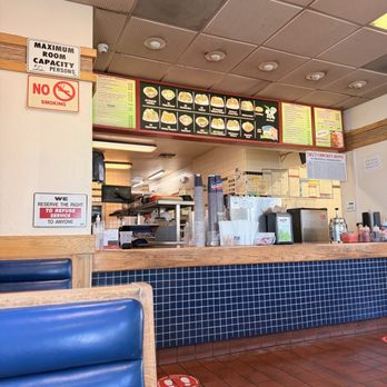 Luu's Chicken Bowl - Order counter - Japanese Near Me - Stockton, California Luu's Chicken Bowl - Order counter - Japanese Near Me - Stockton, California