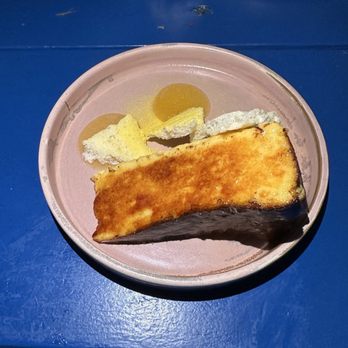 Lunch Lady - Calamansi cheesecake - IG @bougiefoodieboi - Vietnamese Near Me - Vancouver, British Columbia