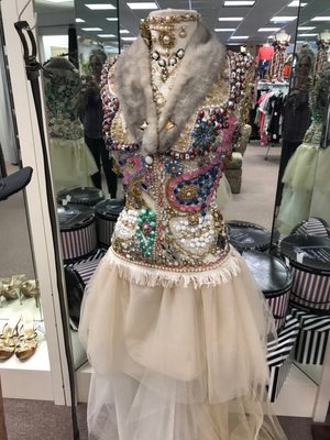 It S Chic Again Consignment 1225 Sycamore Sq Midlothian Va Women S Apparel Mapquest