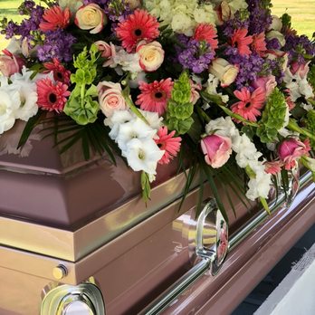 Tomlinson Flowers - Tomlinson Flowers - Florists Near Me - Mission Hills, California