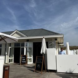 Alexander Beach Club