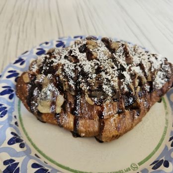 The Melbean Coffee Shop - Cookie croissant - Coffee & Tea Near Me - Hollywood, Florida