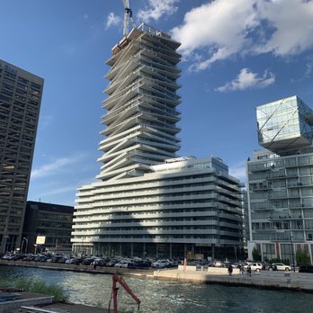 Toronto Island - Building coming back Toronto park - Parks Near Me - Toronto, Ontario
