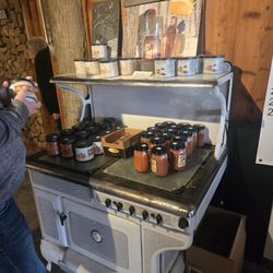 Wendel's Poultry Farm - Maple weekend